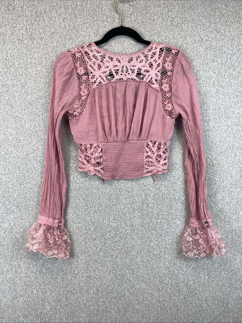 Free People Lace Crop Top Pink XS Coquette Cottagecore Fairy Boho Dainty - Picture 8 of 11